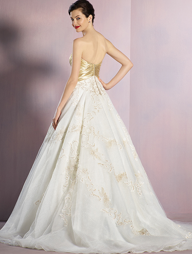 Alfred Angelo Disney Snow White gown